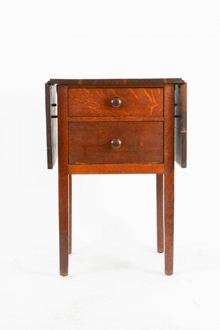 Gustav Stickley Oak Drop Leaf Sewing Table 630