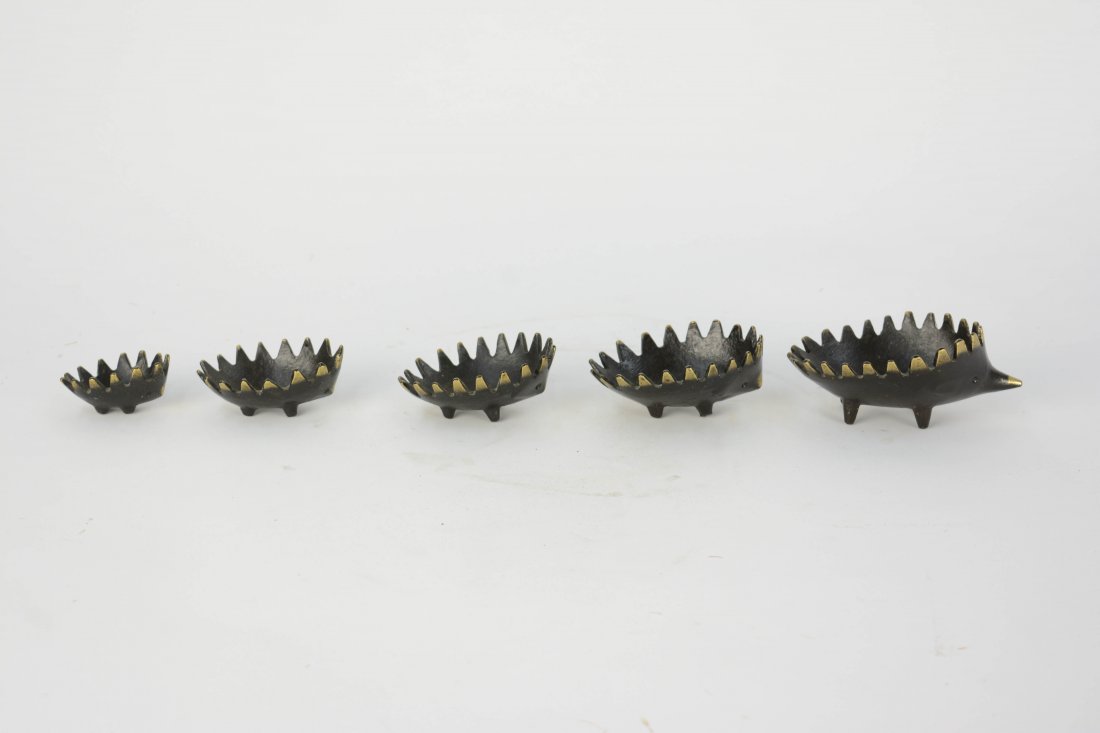 A set of Walter Bosse Hedgehogs Stacking Bowls (1 of 3)