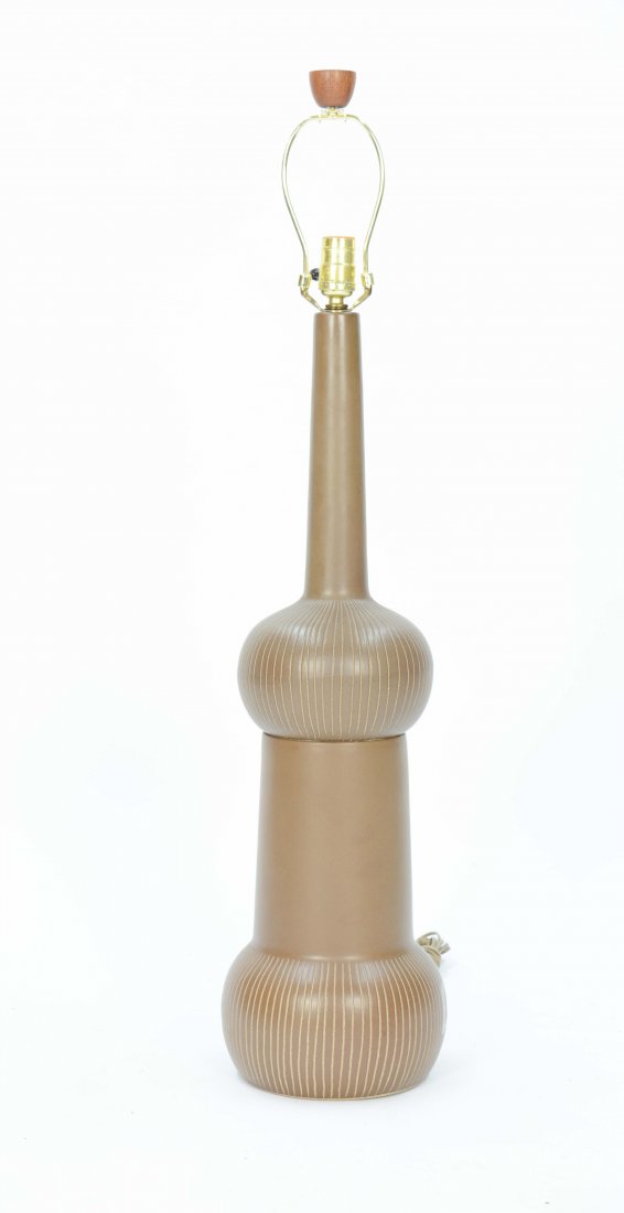 Monumental Gordon and Jane Martz Table Lamp: Monumental Gordon and Jane Martz Table Lamp for Marshall Studios. The etched double bubble is a wonderful and classic Martz design. 37" H 8" diameter