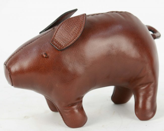 Leather Pig Afte Dimitri Omersa for Abercrombie & Fitch (1 of 5)