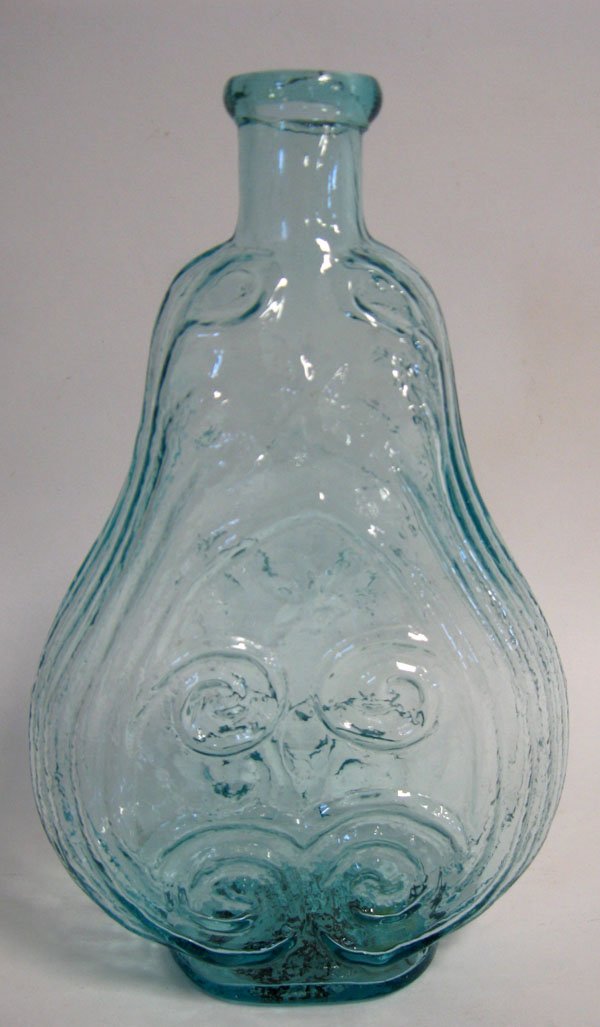 Ravenna scroll flask. Agua color, iron pontil mark: Ravenna scroll flask. Agua color, iron pontil mark. 9''h.