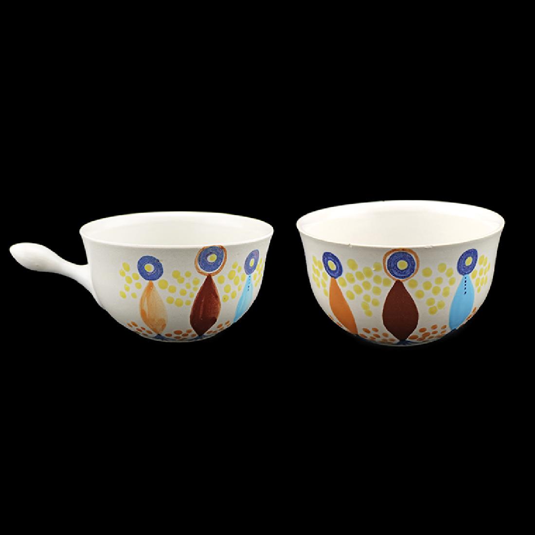 Eva Zeisel, Monmouth Pals Bowl and Sauce Bowl: Eva Zeisel, a Gravy or Sauce Bowl with Side Handle together with a Serving Bowl, Pals decoration pattern, Eva Zeisel Fine Stoneware, Monmouth Pottery, Western Stoneware Company, Monmouth, Illinois, ci