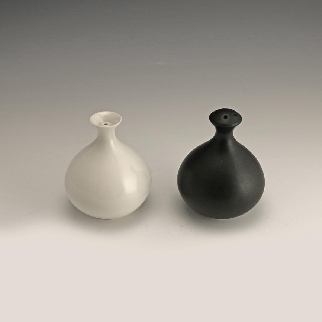 Very Rare Zeisel Hyalyn B&W S&P Set (1 of 3)