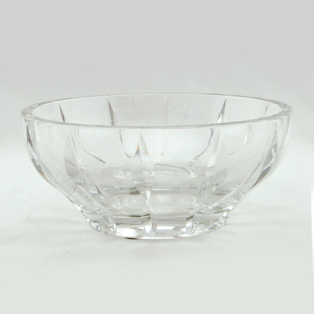 Zeisel Nambe Venus Med Crystal Bowl (2001): Eva Zeisel, Venus cut lead glass (crystal) Bowl, design 52??, made in the Czech Republic for Nambé, designed 2001, no longer in production. Dia. 7 3/8 in. (18.7 cm), height 3 1/8 in. (7.9 cm). 1620-3
