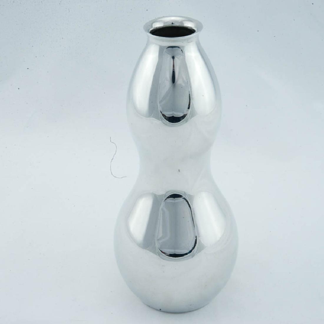 Zeisel Nambe Bloom Keepsake Urn (2003): Eva Zeisel, Urn Bloom Keepsake, Nambé, design 6702, designed 2003, no longer in production. Nambé proprietary metal alloy. H. 8 in. (20.3 cm). 1620-169 On Zeisel’s collaborations with Nambe, see J