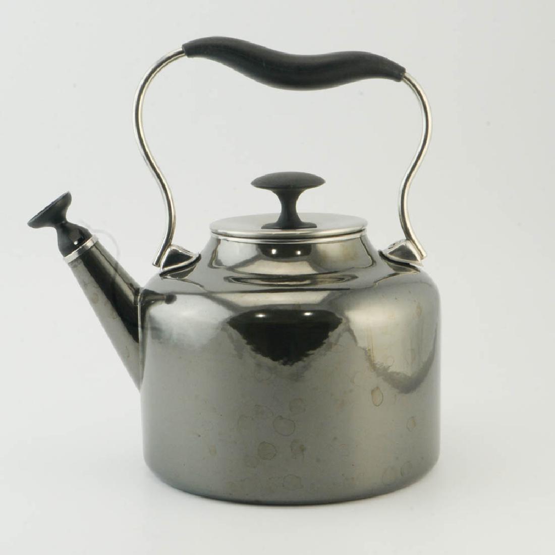 Zeisel Chantal Kettle Onyx Enamel on Steel: Eva Zeisel limited edition EVA Teakettle for Chantal, onyx enamel on steel, contained in original box with all materials from the manufacturer, 2007. 1.8 quart/1.7 liter. H. with handle raised 10 ¼ i