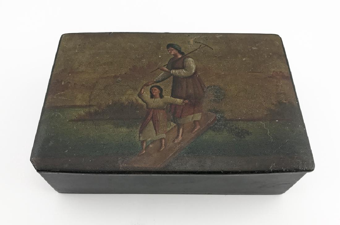 Russian early 19c lacquer box (1 of 5)