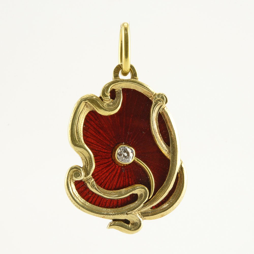 A jeweled gold and guilloché enamel pendant, c1899-1908 (1 of 4)
