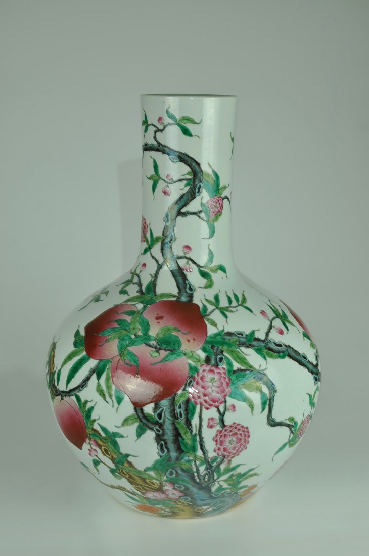 Large Chinese Porcelain Vase (1 of 5)