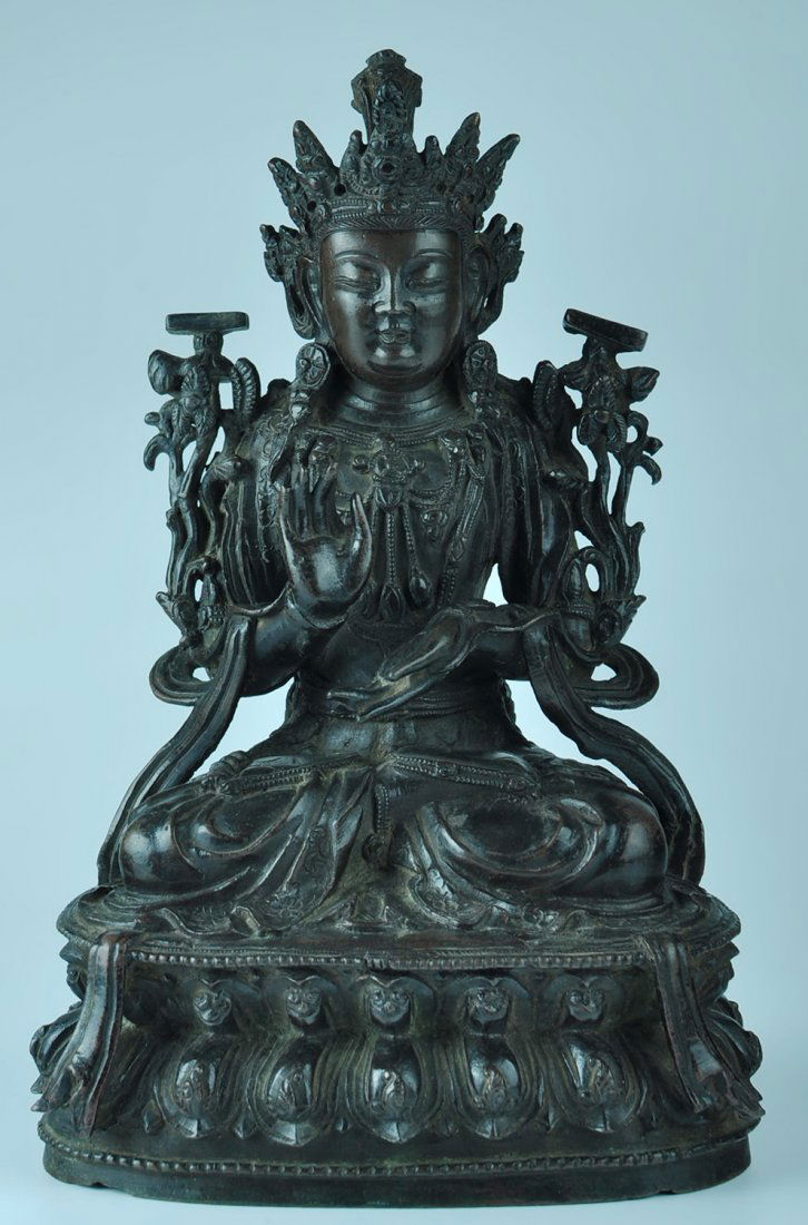 Chinese Bronze Figure of GuanYin (1 of 7)