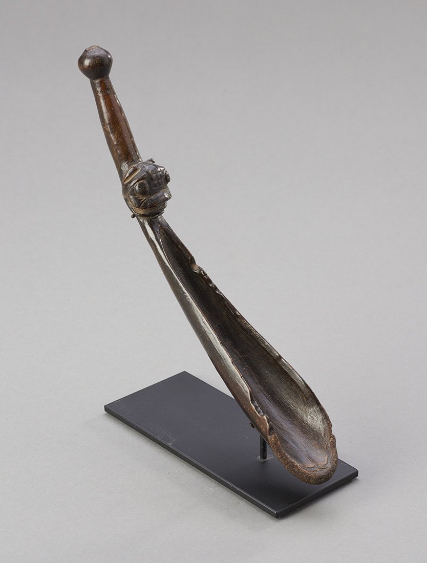 Rare Ancient Chinese Horn Scoop (1 of 2)