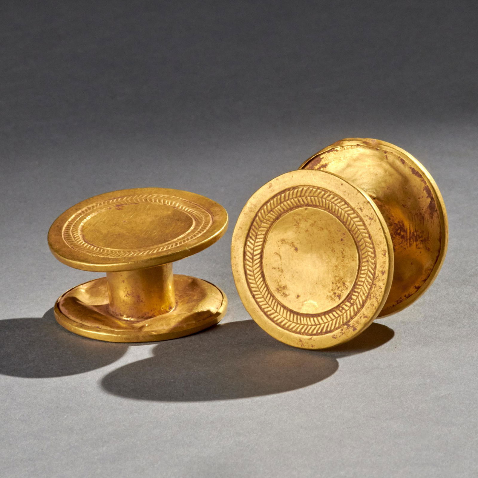 A Pair Of Pre-Columbian Gold Ear Spools (1 of 3)