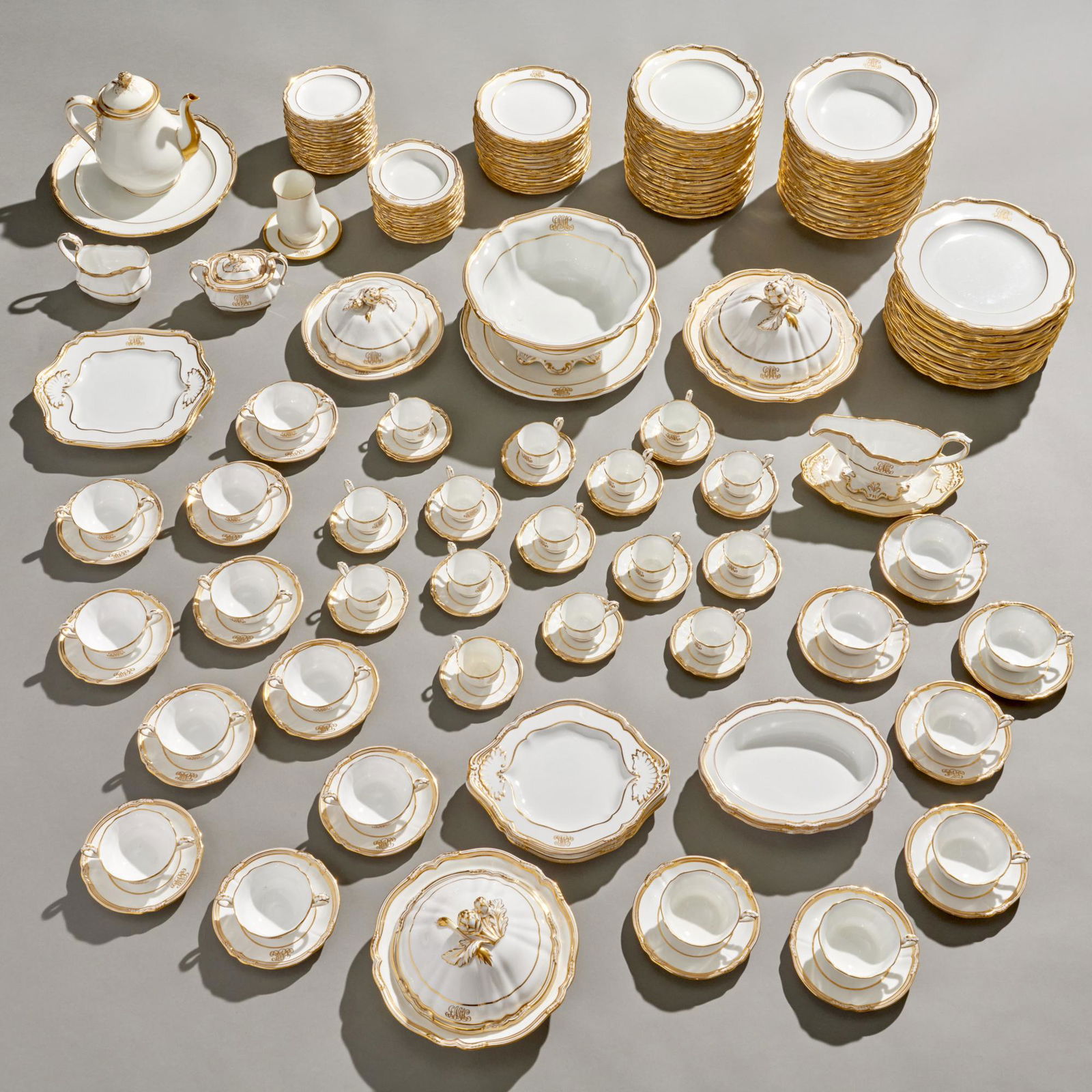 Large Dinner Service By Spode Copeland's China England For Gilman Collamore Co. (1 of 4)