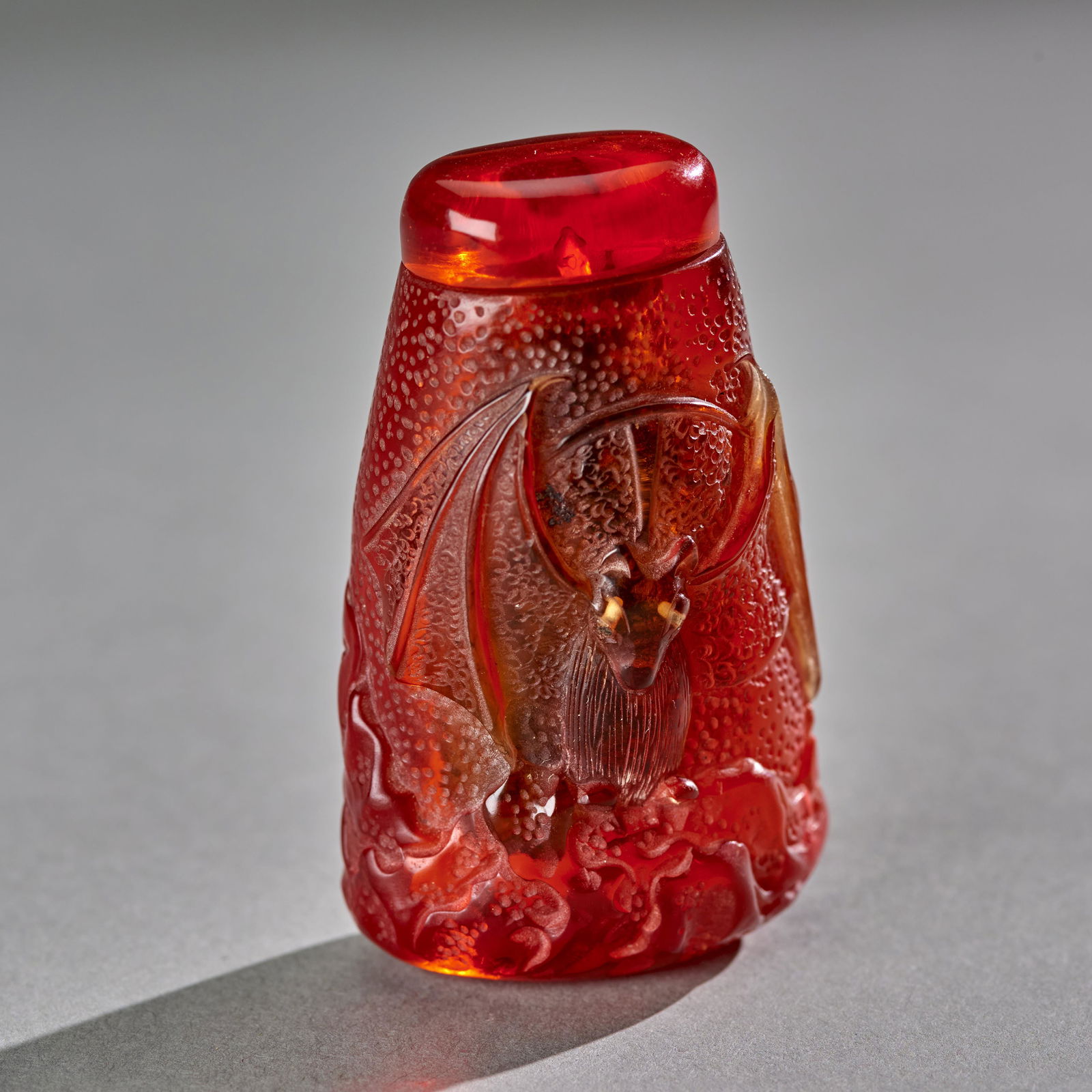 Chinese Amber Snuff Bottle (1 of 7)