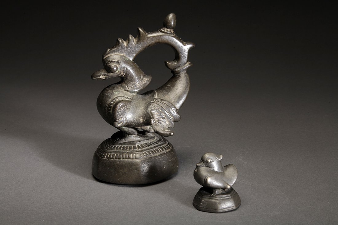 2 Fine Antique Burmese Bronze Opium Weights (1 of 5)