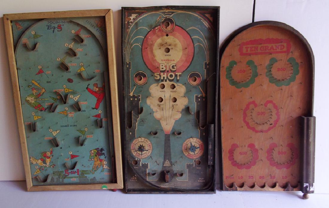 3 vintage board games (1 of 8)