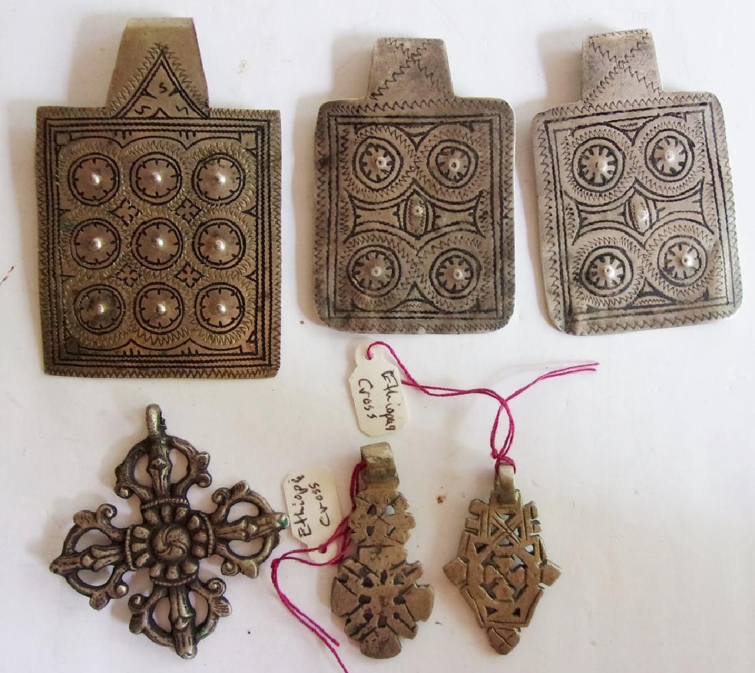 6 vintage Ethiopian Coptic Christian items: 6 vintage Ethiopian Coptic Christian items including 2 Ethiopian crosses. 3 inches x 2 inches.