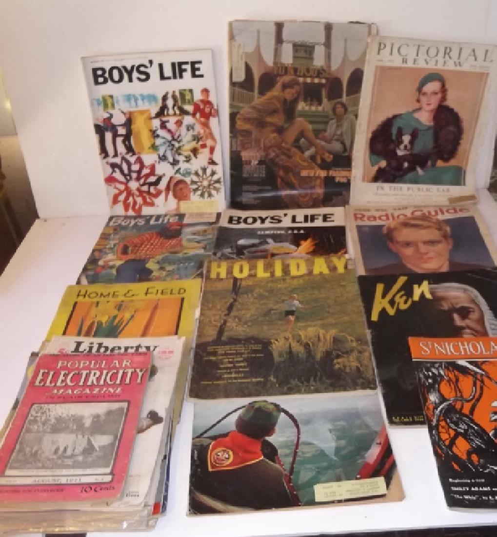 19 vintage magazines/catalogs (1 of 10)