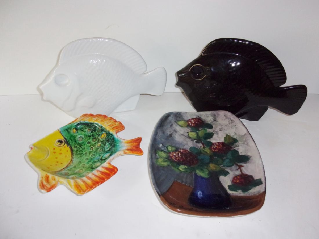 4 contemporary decorative platters (1 of 4)