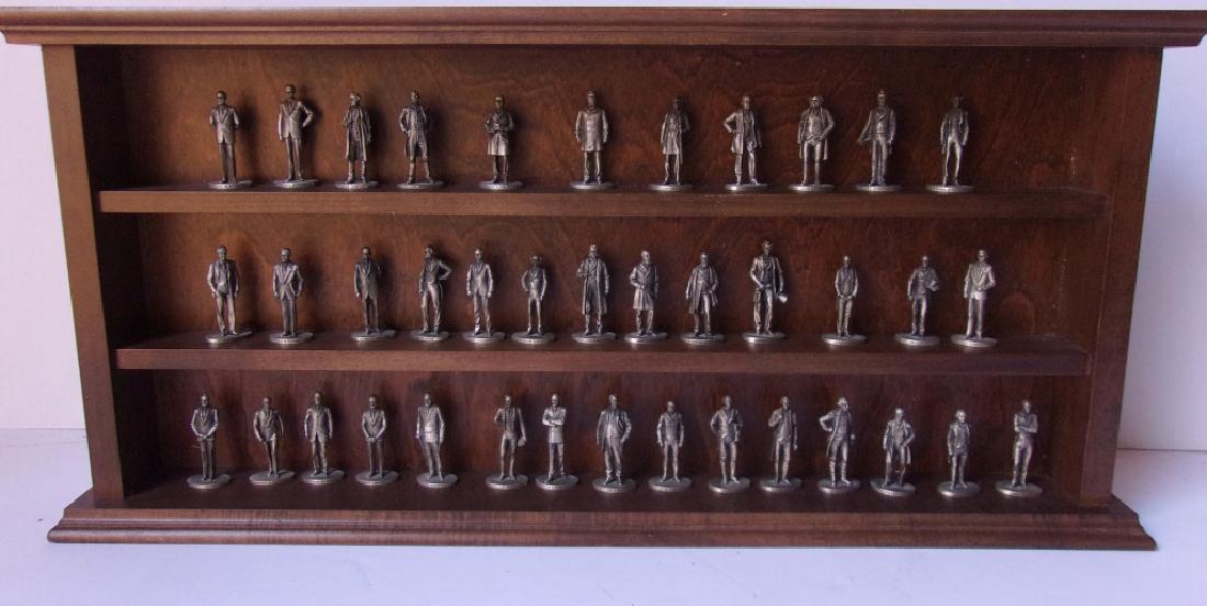40 pewter miniature presidential statues (1 of 5)