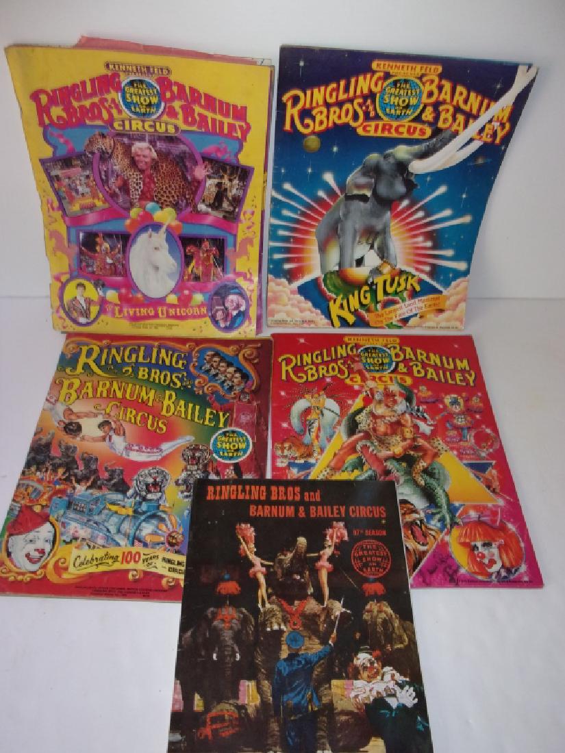 5 Ringling Bros. Barnum & bailey circus programs (1 of 3)
