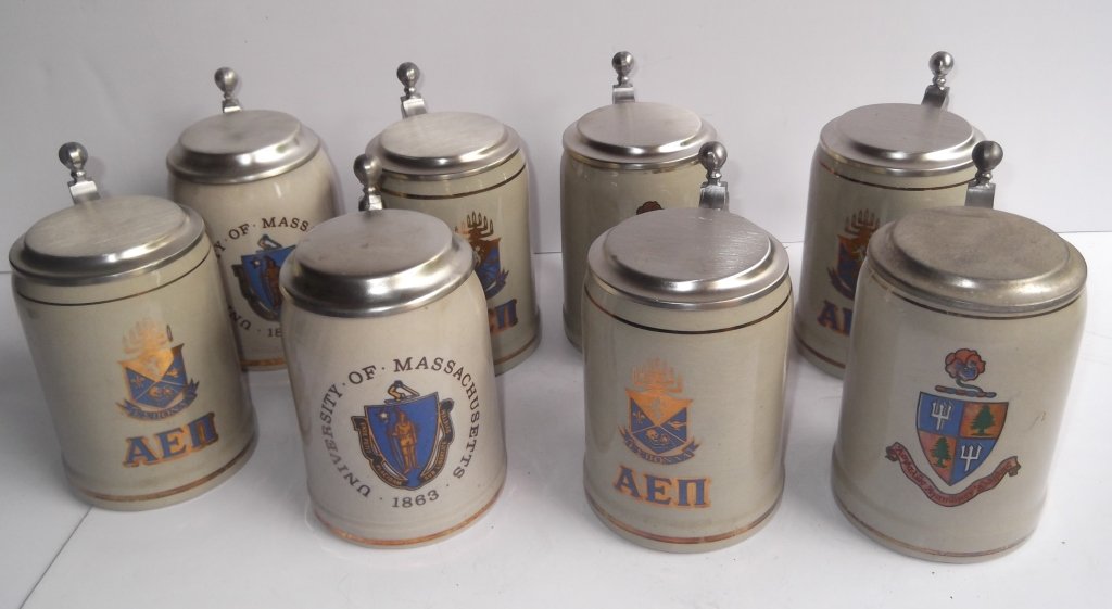 8 West/Western Germany beer steins (1 of 10)