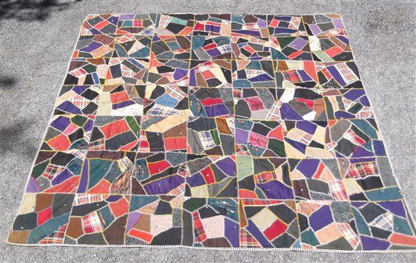 C. 1930 American hand made patchwork quilt cover (1 of 4)