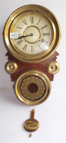 Vintage wall hanging clock (1 of 7)
