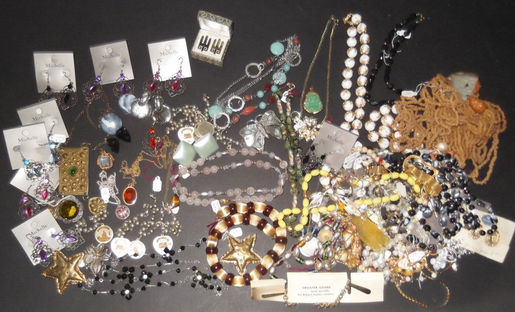 costume jewelry earrings, necklaces (1 of 9)