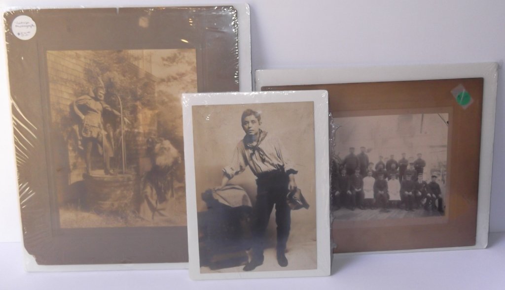 3 vintage photos (1 of 10)