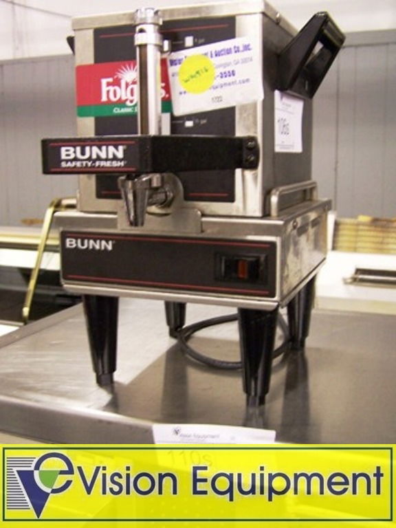 Used Commercial Bunn Coffee Warmer Dispenser 115V: This would be a great item to stage hot coffee for easy access for your servers and your customers. It includes a 115v warmer and a dispenser that fits under many models Bunn Coffee makers in place of