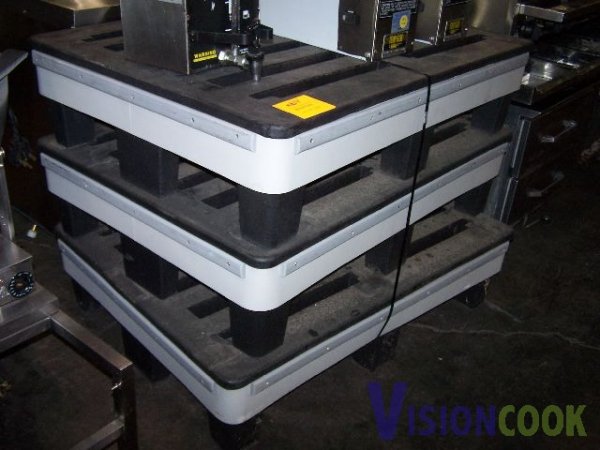 Lot of 3 Cooler Dunnage Display Racks