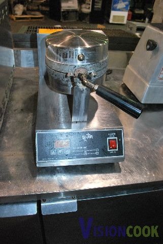 Star Commercial Belgian Waffle Maker