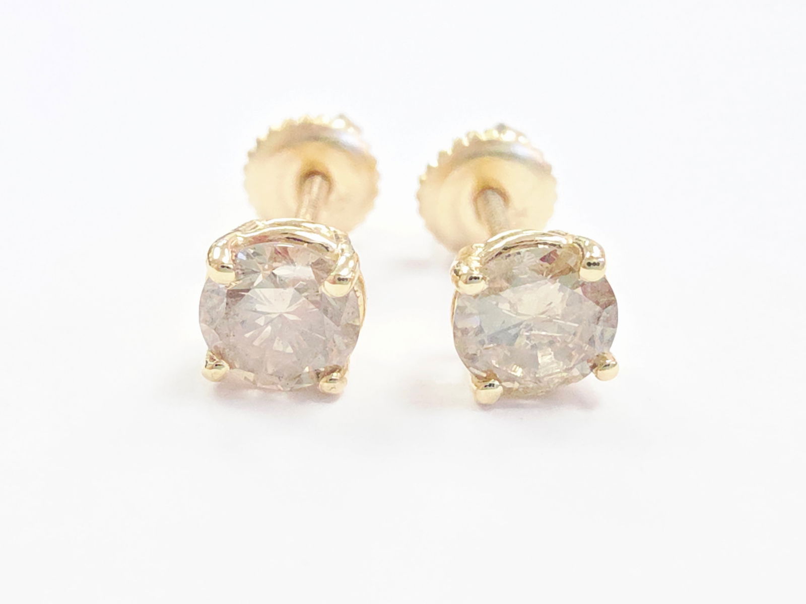 1.01 Carat Natural Brilliant Round Diamond Studs Yellow Gold 14 Karat (1 of 4)