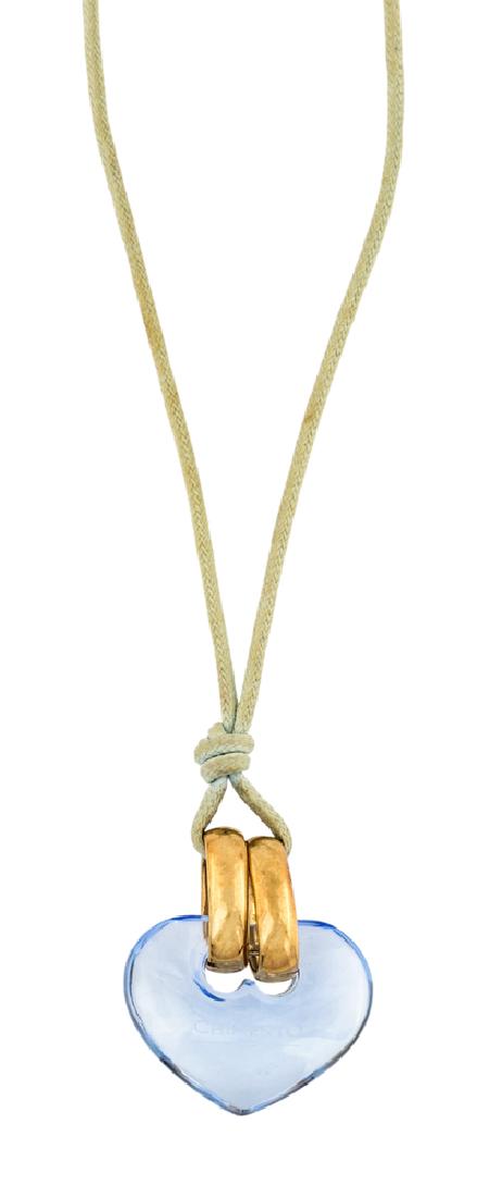 CIONDOLO CHIMENTO| CHIMENTO PENDANT: Ciondolo Chimento con cuore in pasta vitrea e biliere in oro giallo 18 kt. Chimento pendant with an heart made of glass paste and billiere in 18 kt yellow gold.