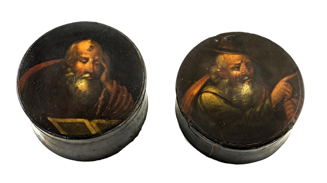 LOTTO DI DUE TABACCHIERE IN PAPIER MACHE | LOT OF TWO (1 of 1)