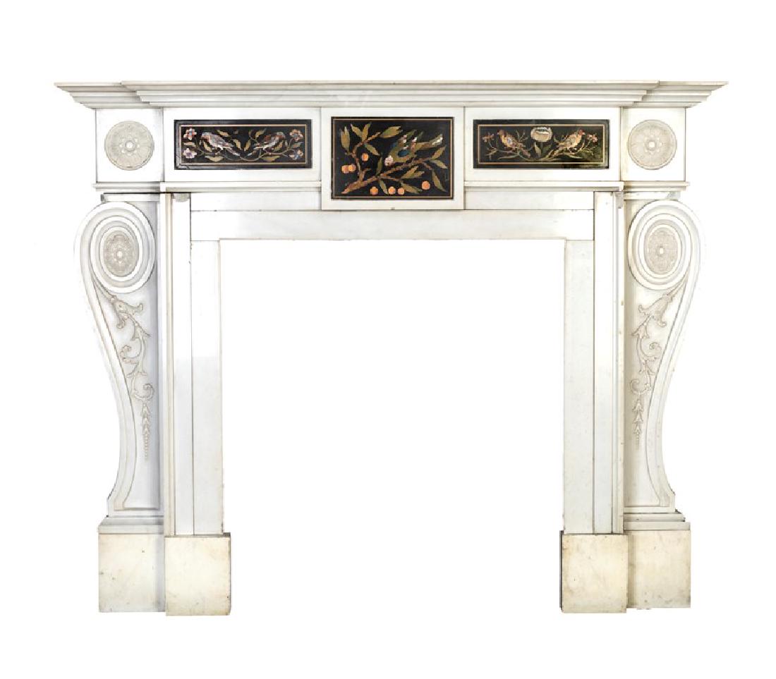 Fireplace in white marble: with linear architrave embellished with inlaid panels depicting birds on branches with flowers and fruit;. Late 19th / early 20th century, 109x135x19 cm (internal measures: 84x80 cm)