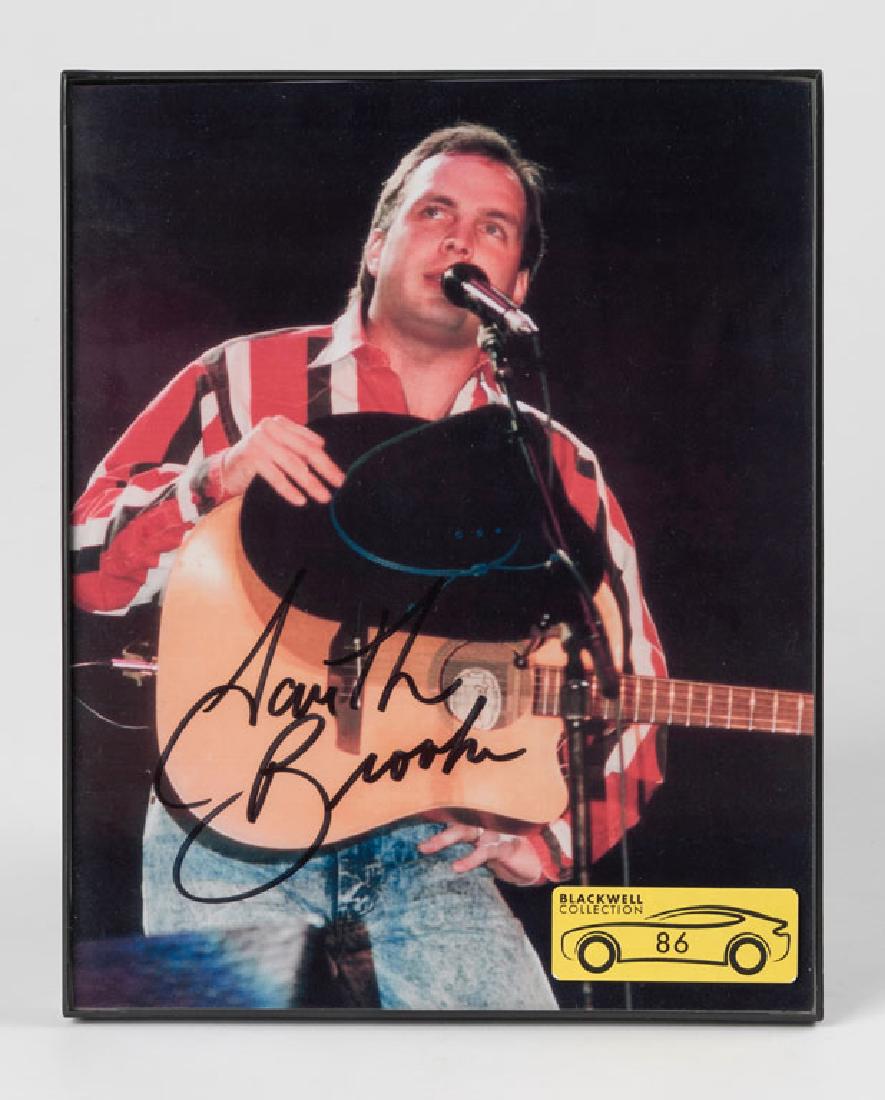 Garth Brooks Signed Photo (1 of 1)