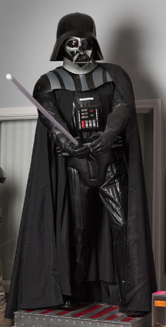 Darth Vader Life-Size Statue (1 of 2)