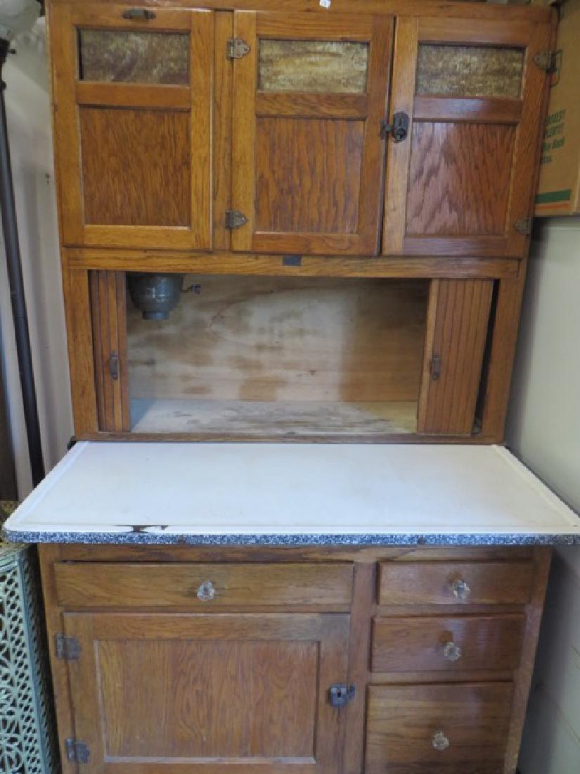 Antique Oak Hoosier Oct 14, 2017 MidHudson Auction