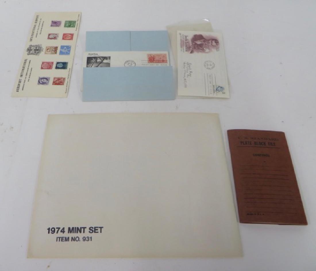 Collector's Lot of Stamps (hundreds) (1 of 6)