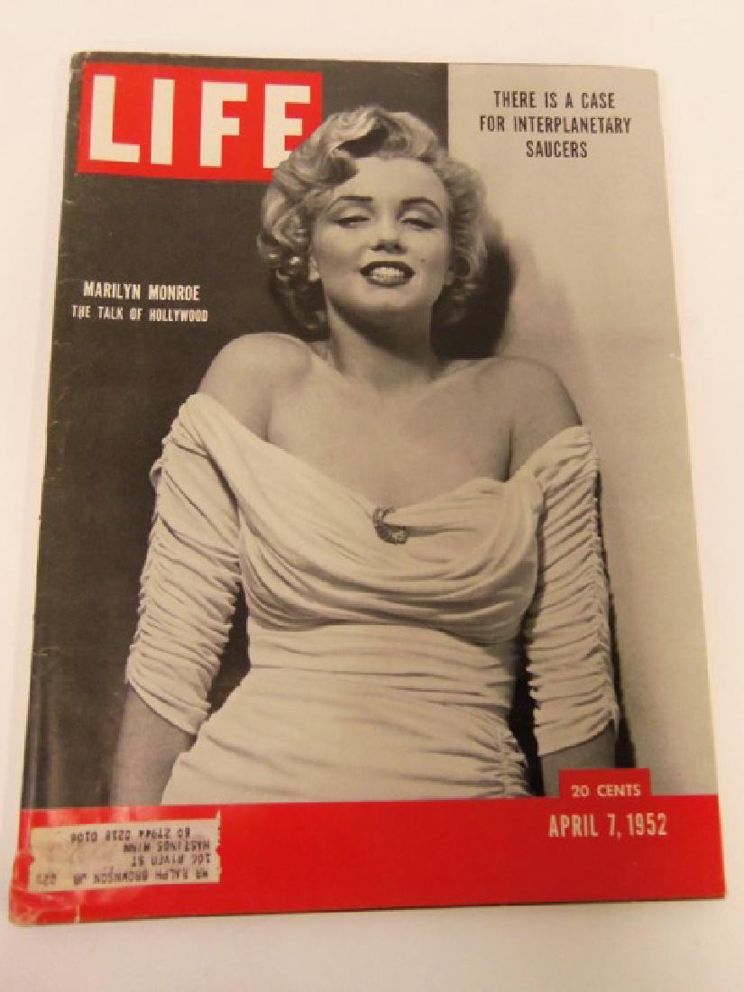 Marilyn Monroe Life Magazine. 4/7/1952 (1 of 5)
