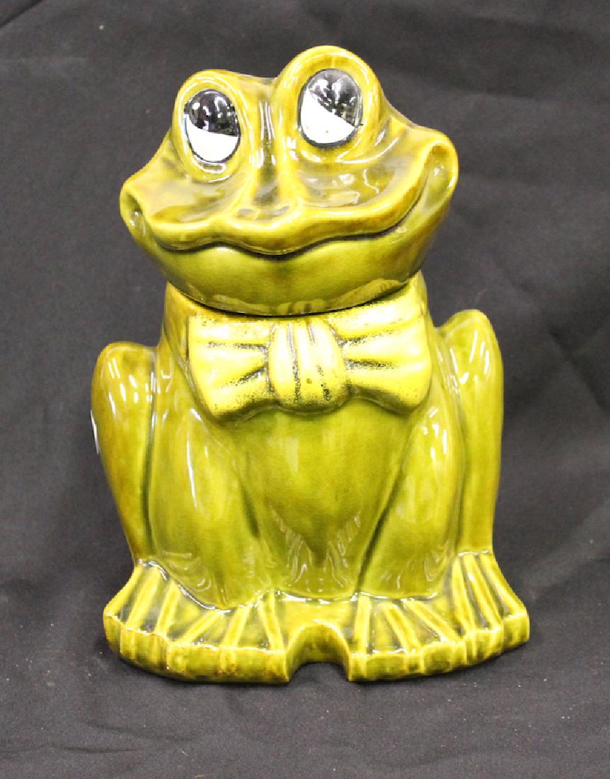 Art Pottery Cookie Jar. Frog. Perhaps McCoy (1 of 3)