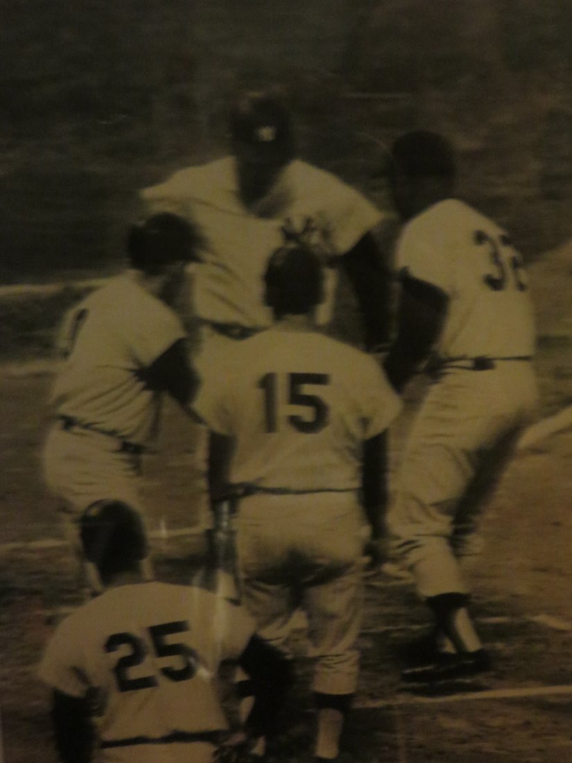 NY Yankee's Team Celebrating Photograph (1 of 3)