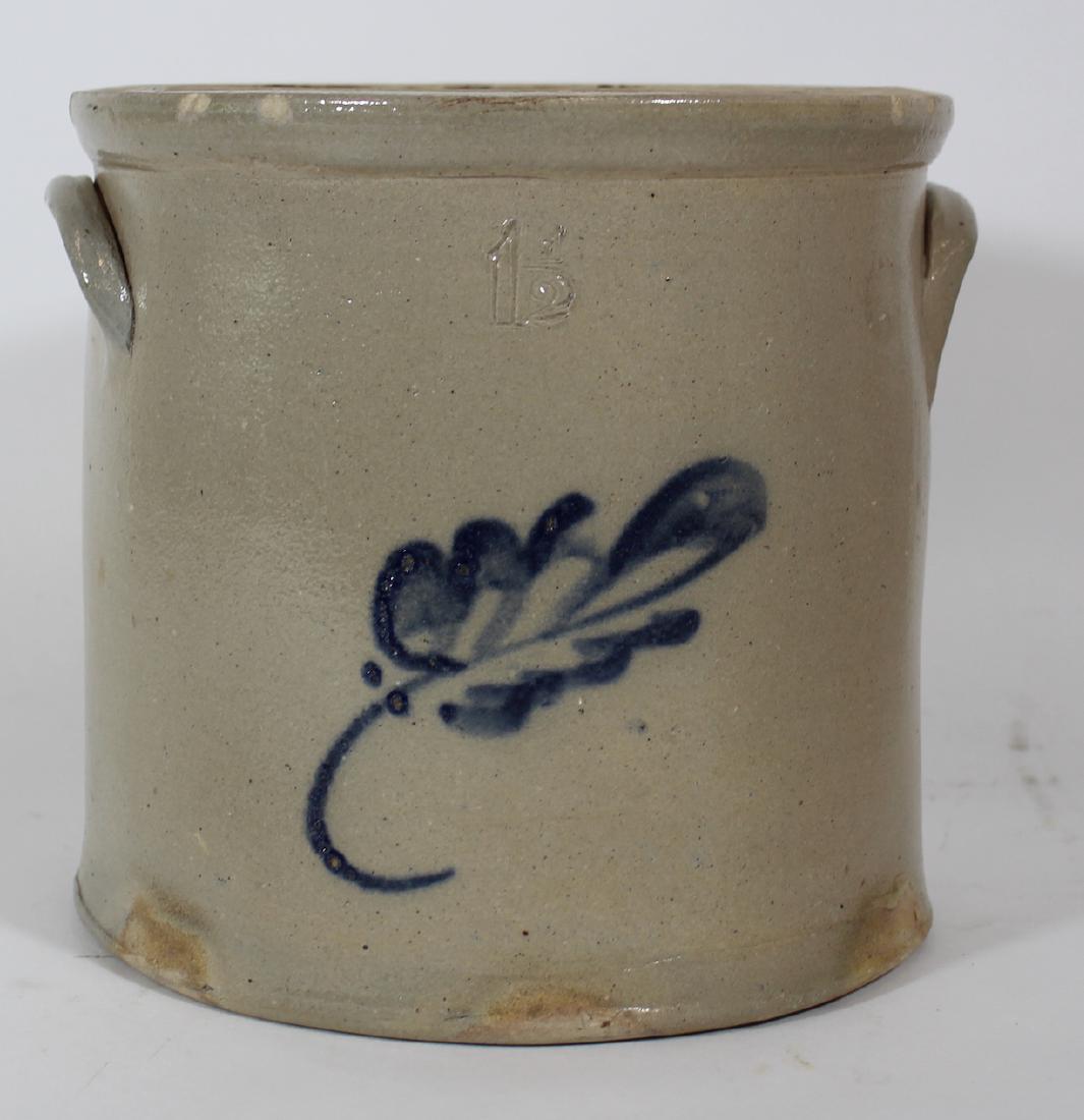 Stoneware Crock. 1 1/2 Gal. Blue Decorated (1 of 2)