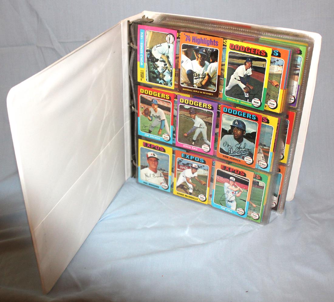 1975 Topps Baseball Album ( Approx. 455) (1 of 4)