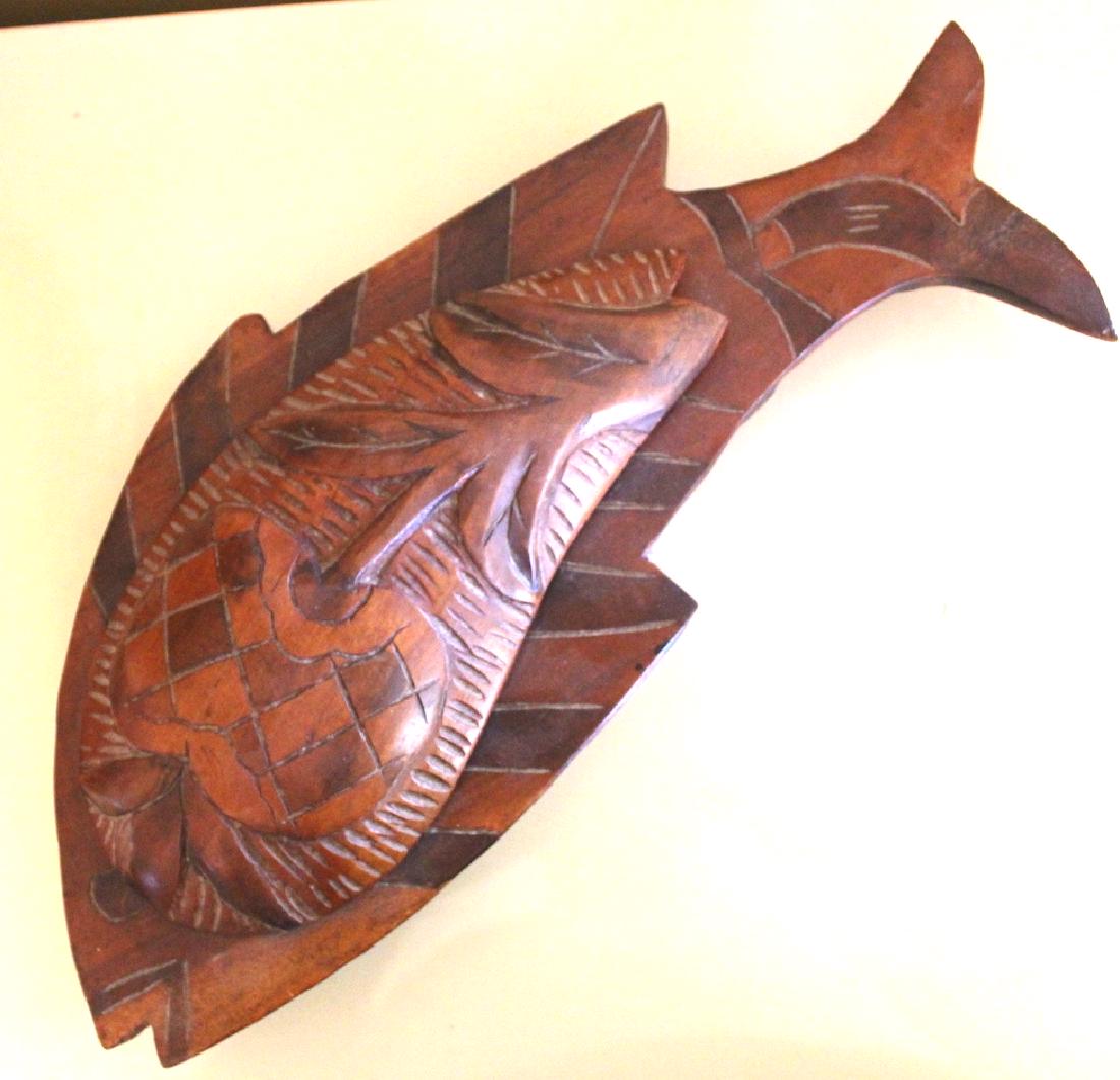 Oriental Wooden Fish Box (1 of 2)