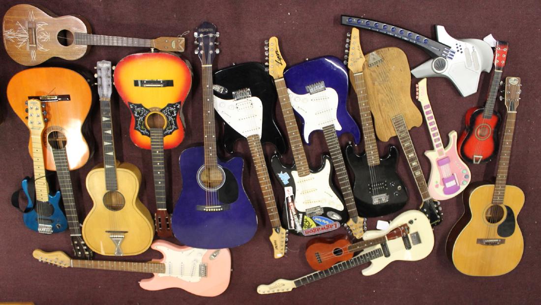 Collectors or Dealers Lot-Eighteen Guitars (1 of 4)