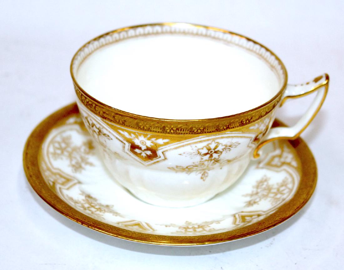 Wedgewood Cups & Saucers for Higgins & Seiter (1 of 9)