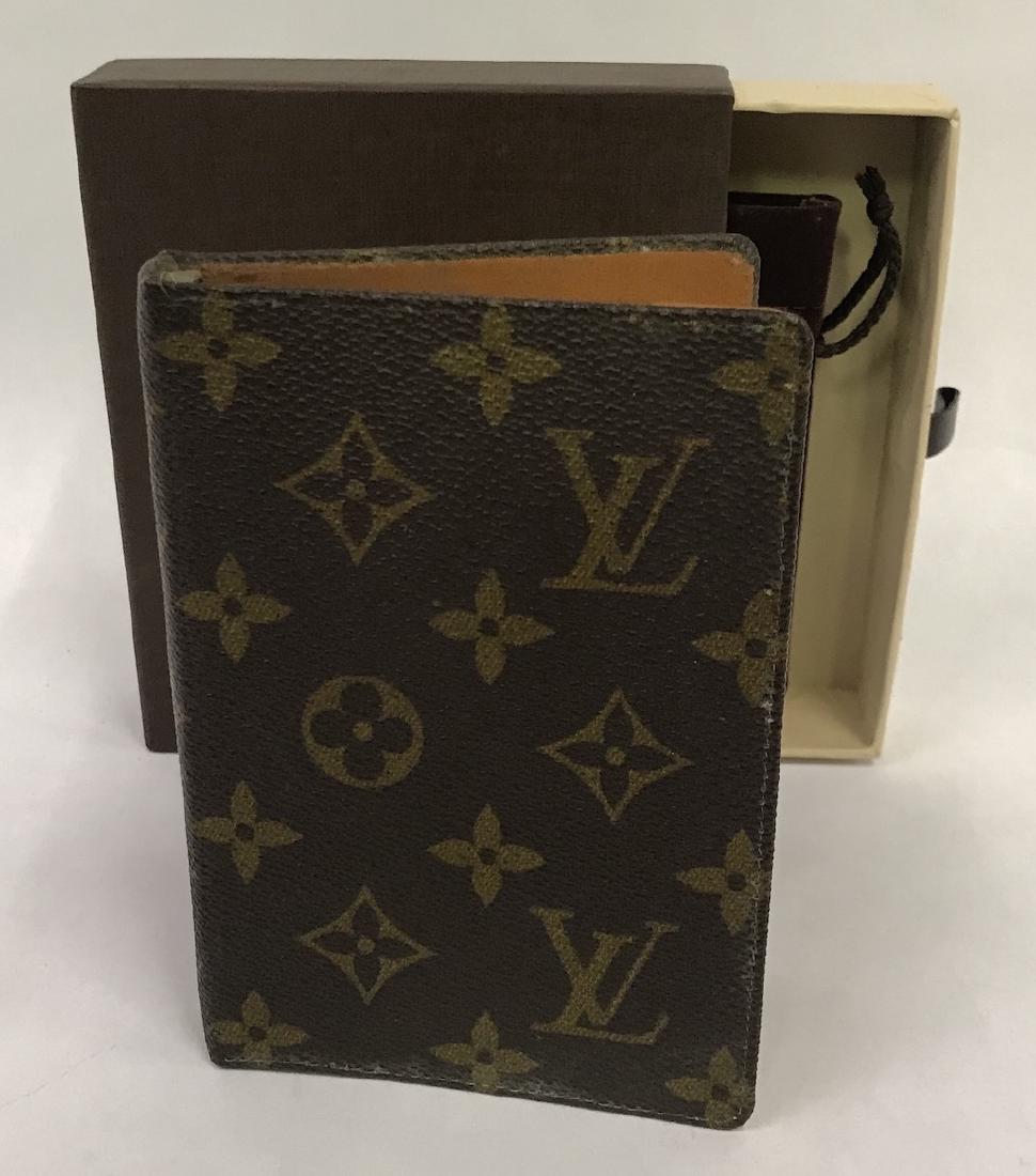 Louis Vuitton Notebook (1 of 3)